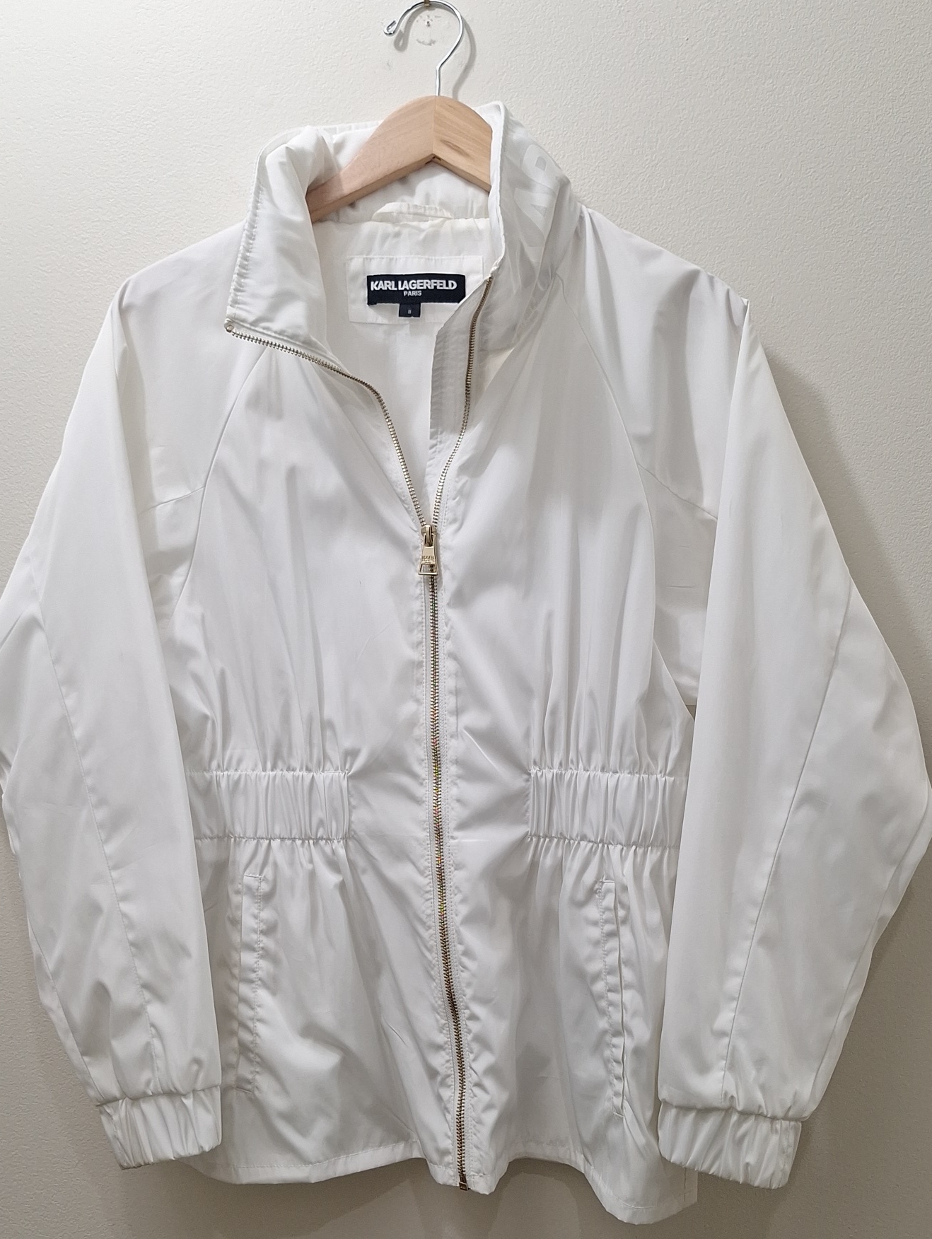 Karl Lagerfeld White Zip-Front Rain Jacket With A Hood Size M